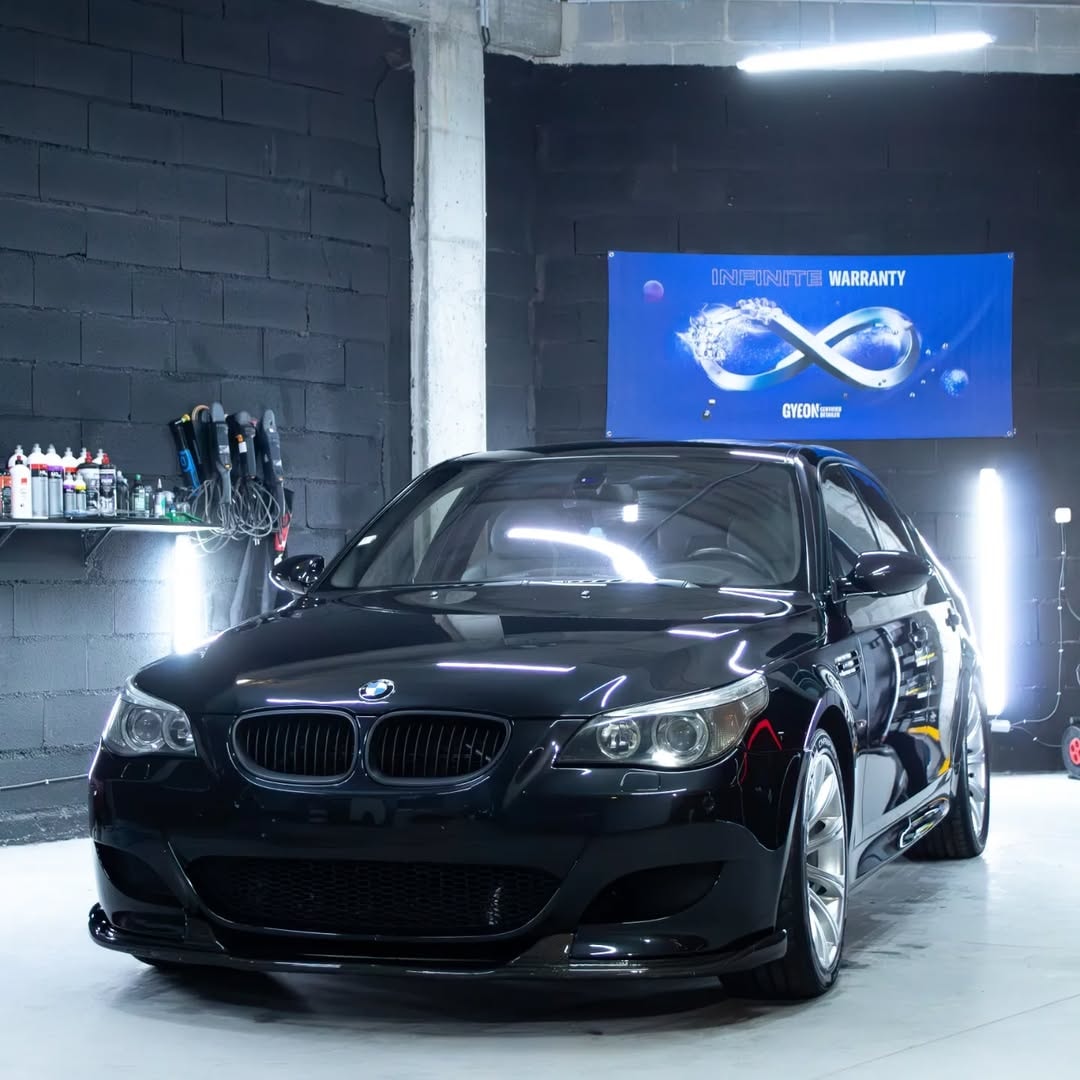 BMW M5 V10